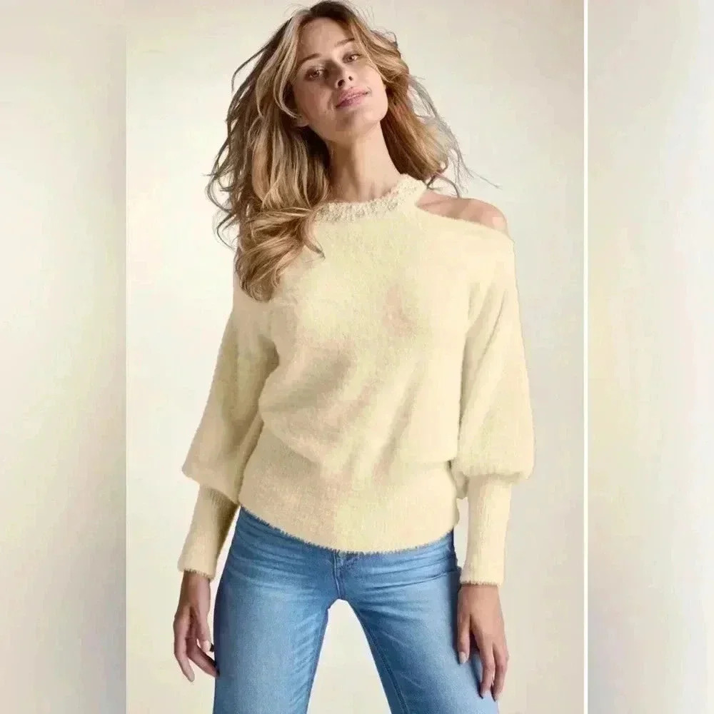 White long sleeve cold shoulder sweater size large